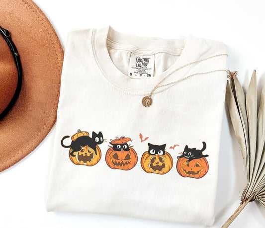 Black Cat Pumpkin Halloween - T-Shirt comfort colors